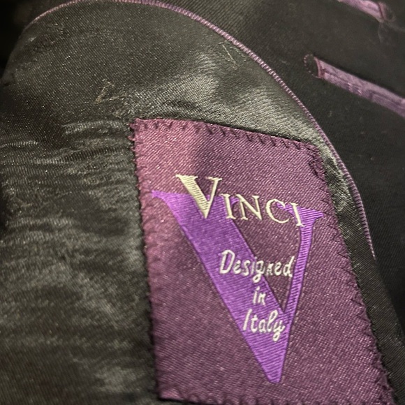 Men’s Three Piece Suit - Picture 4 of 11